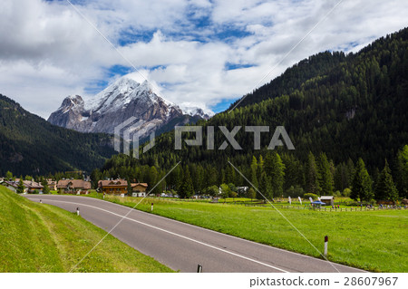 Mountain road Mountain road 28607967