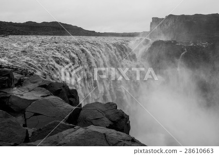 Detifoss waterfall Detifoss waterfall 28610663