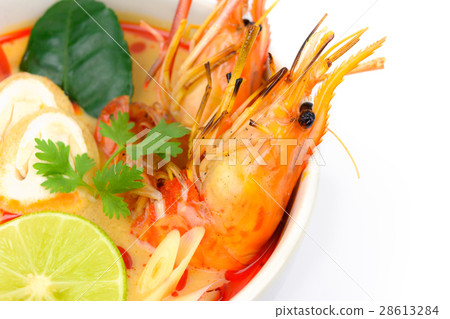 Closeup Tom Yum Soup 28613284