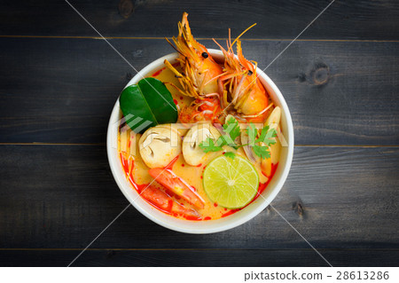 Tom Yum Soup 28613286