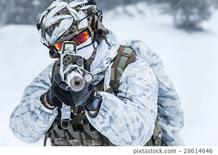 Winter arctic warfare Winter arctic warfare 28614646