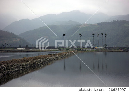 恬靜鄉野 28625997