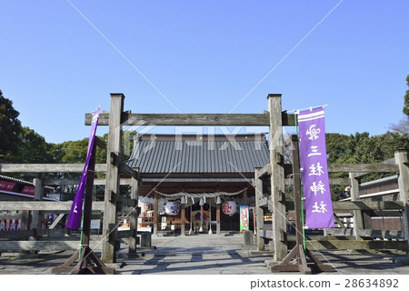 Yanagawa Landscape Three Pillar Shrine 28634892