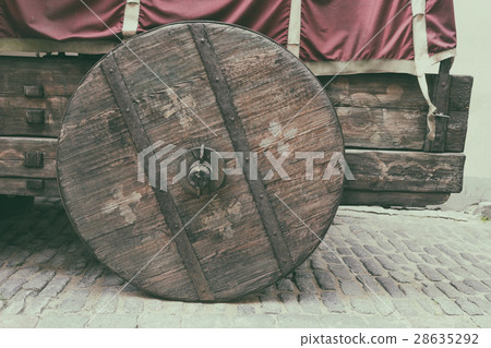 Vintage wagon on the streets 28635292