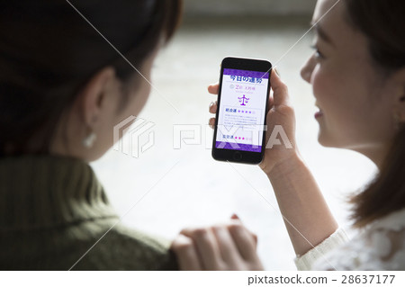 一個女人看到了財富 28637177