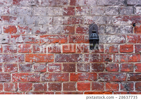 Red brick wall with a lantern Red brick wall with a lantern 28637735