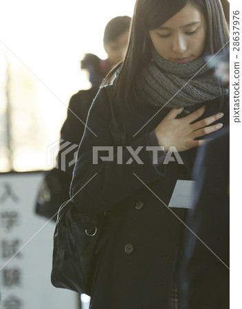 考生進入入學考試地點 28637976