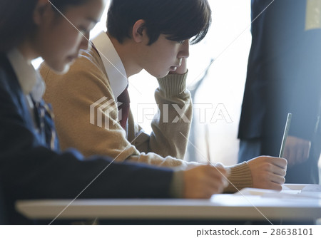 Students taking the examination venue exam 28638101