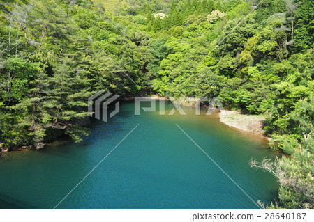 Arita dam and dam lake Arita dam and dam lake 28640187