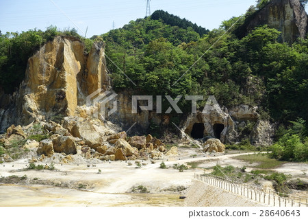 泉山磁場（日本瓷器的原產地） 28640643