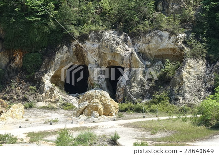 泉山磁場（日本瓷器的原產地） 28640649