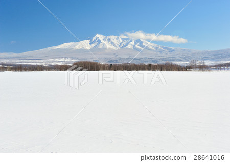 Shari-dake winter scene 28641016