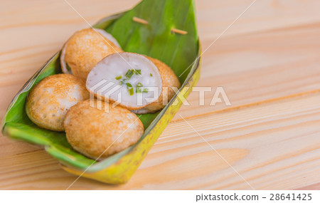Grilled Coconut-Rice Hotcakes dessert. 28641425