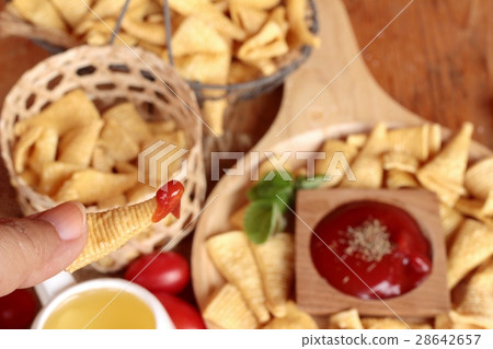 Corn snack and chips corn raw delicious. Corn snack and chips corn raw delicious. 28642657