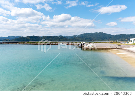 Scenery around Hosaki coast of Okinawa Kohamajima Scenery around Hosaki coast of Okinawa Kohamajima 28643303