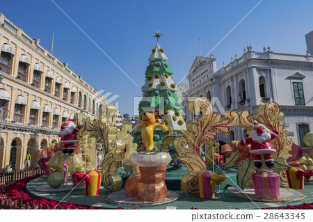 Christmas decoration in front of the Macau Senado 28643345