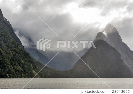 Mitre Peak, Milford Sound, New Zealand 28643665