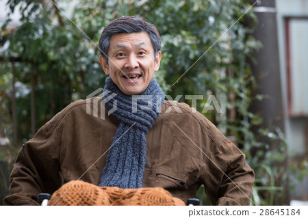 senior, Wheel Chair, outside 28645184