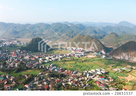 Spectacular view Heaven's gate, Quan Ba, Vietnam. Spectacular view Heaven's gate, Quan Ba, Vietnam. 28651537