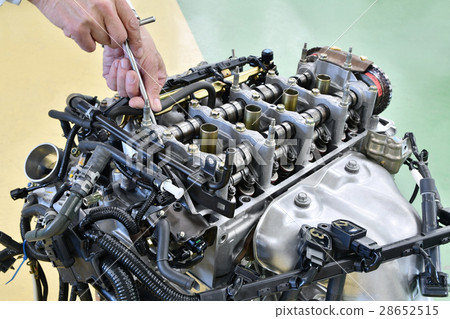 Maintenance of automobile engine Maintenance of automobile engine 28652515