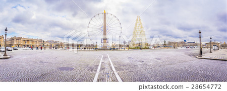 Panorama with Place de la Concorde in Paris 28654772