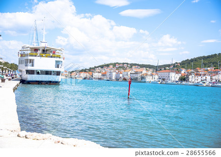 Trogir cityscape 28655566