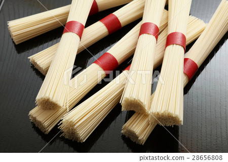 麺 麺 28656808