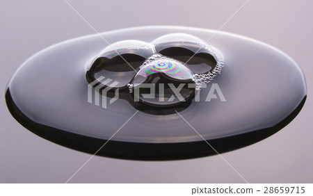 Liquid with air bubbles 28659715