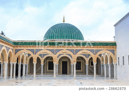 Habib Bourguiba Mausoleum 28662870