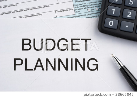 The budget plan The budget plan 28665045