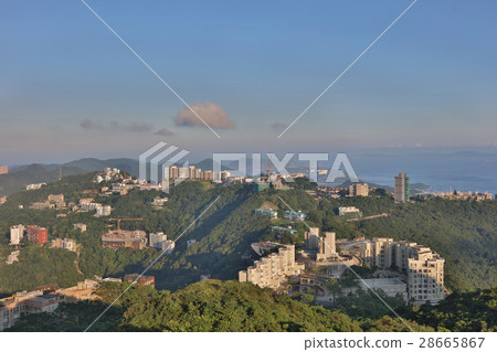 Luxury at the peak of hong kong 28665867