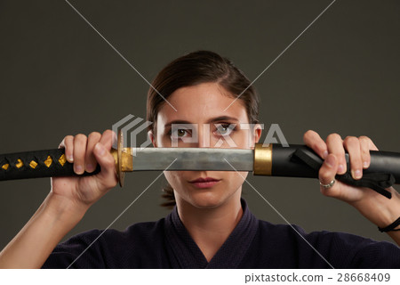 Unsheathing sword Unsheathing sword 28668409