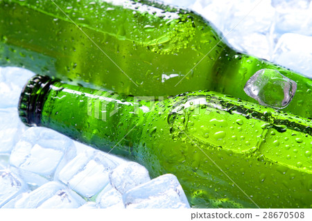 Perfectly chilled beer, in ideal yellow color Perfectly chilled beer, in ideal yellow color 28670508