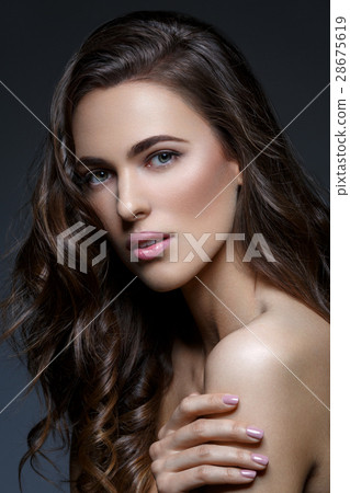 Beautiful girl with long heathy thick hair Beautiful girl with long heathy thick hair 28675619