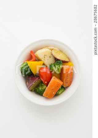 Warm vegetable salad 28675682