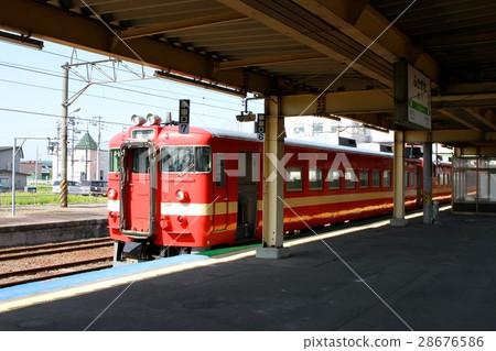 711 series train S-107 organization · JR Hokkaido 711 series train S-107 organization · JR Hokkaido 28676586