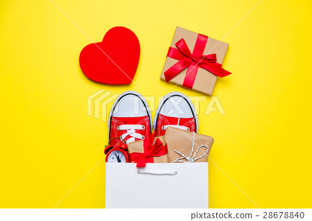 big red gumshoes, beautiful gifts and alarm clock 28678840