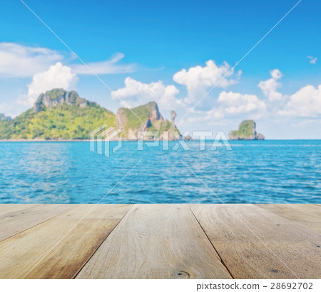 wooden platform with beautiful seascape wooden platform with beautiful seascape 28692702