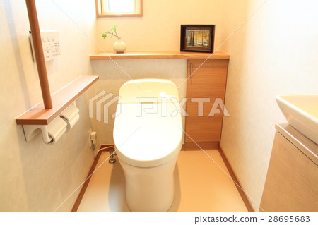 新建的廁所 新建的廁所 28695683