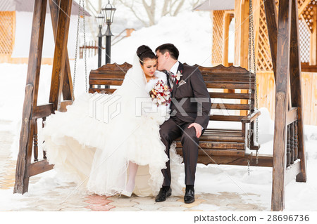 Newlyweds in the winter wedding Newlyweds in the winter wedding 28696736
