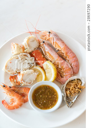 cold seafood set 28697290