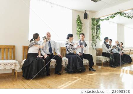 Ballroom dancing Ballroom dancing 28698568