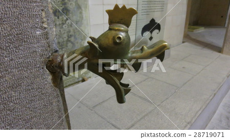 Iran, a faucet in Garmhane Iran, a faucet in Garmhane 28719071