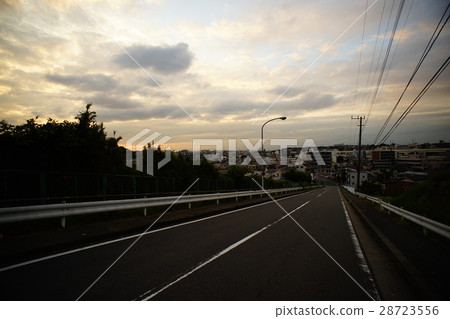 Inarizaka Inarizaka 28723556