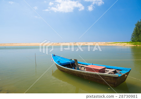 Boat at beach and blue sky 28730981