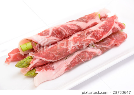 Delicious asparagus winding Delicious asparagus winding 28733647