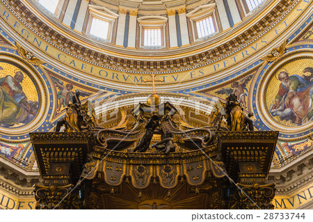 Baldachin of Vatican St. Peter's Basilica Baldachin of Vatican St. Peter's Basilica 28733744