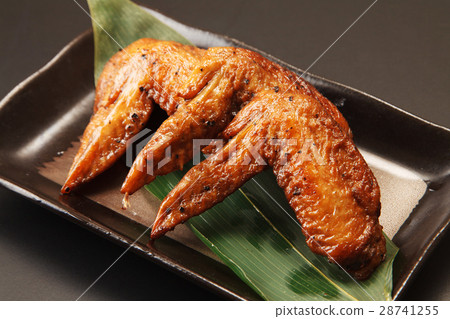 Chicken wings 28741255