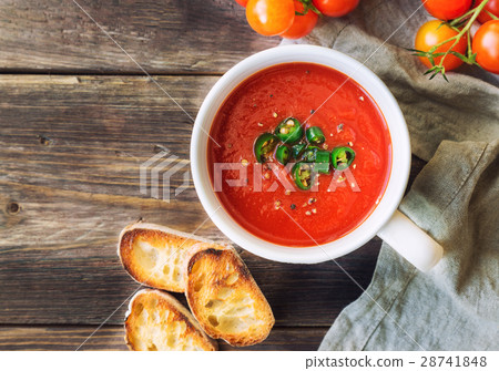 Tomato soup Tomato soup 28741848