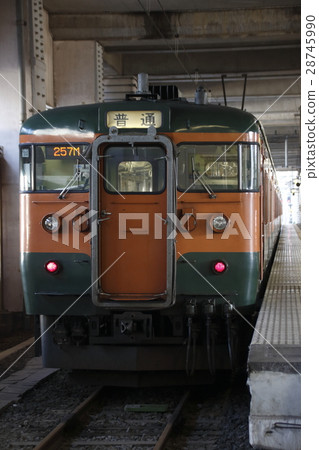 Both line 115 series train Both line 115 series train 28745990